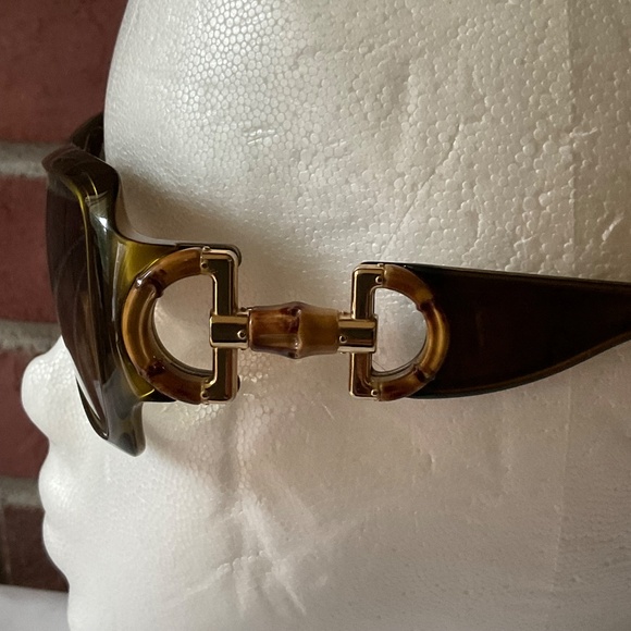 Gucci Bamboo Horsebit Sunglasses Made in Italy - Picture 10 of 12